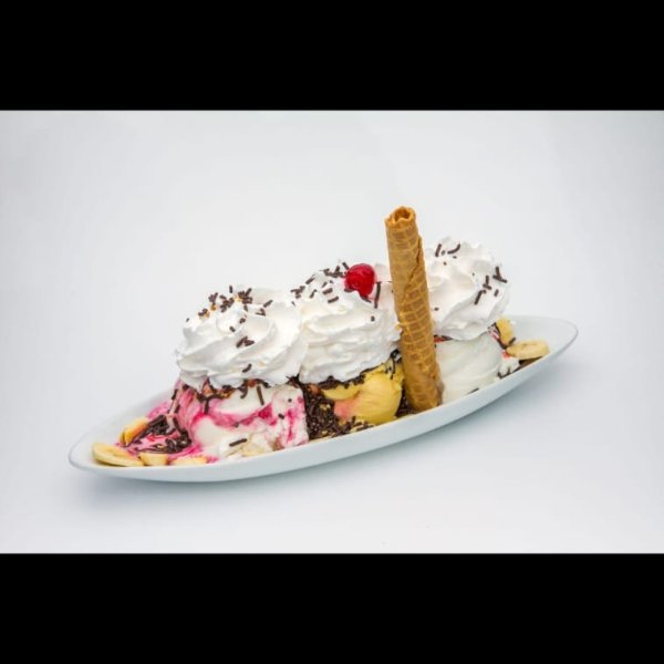 BANANA SPLIT