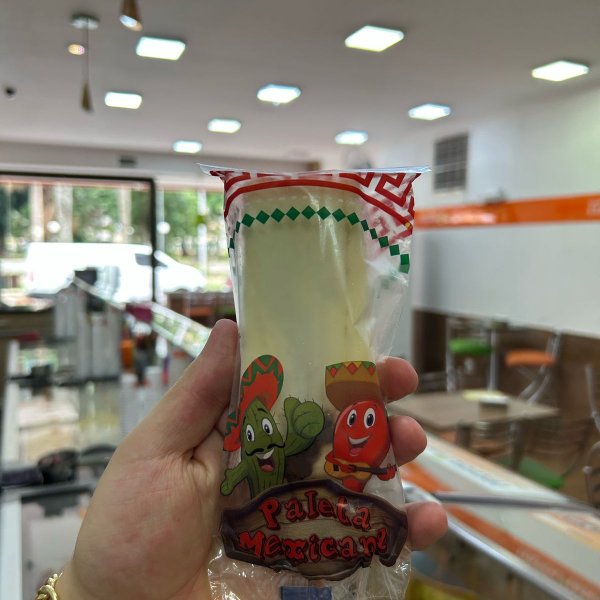PALETA MEXICANA DE LEITE NINHO TRUFADO