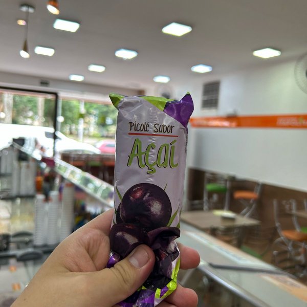 PICOLÉ DE AÇAÍ