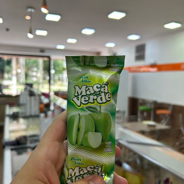 PICOLÉ DE MAÇÃ VERDE
