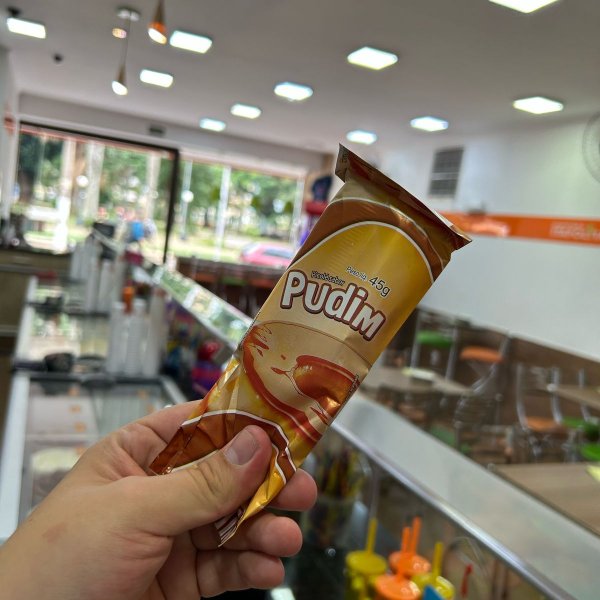 PICOLÉ DE PUDIM