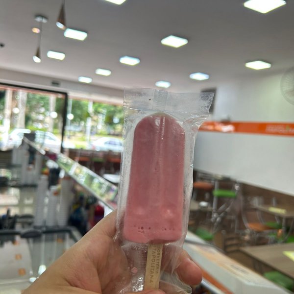 PICOLÉ DE BALA SETE BELO